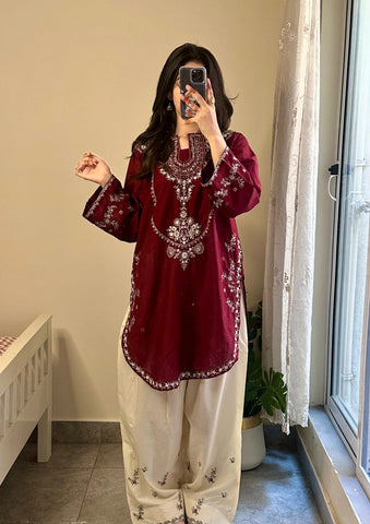2PC Unstitched Dhanak Embroidered Suit